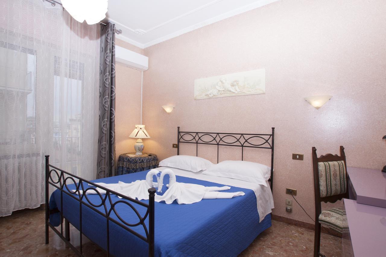 Laura Bed & Breakfast Pescara Exterior photo